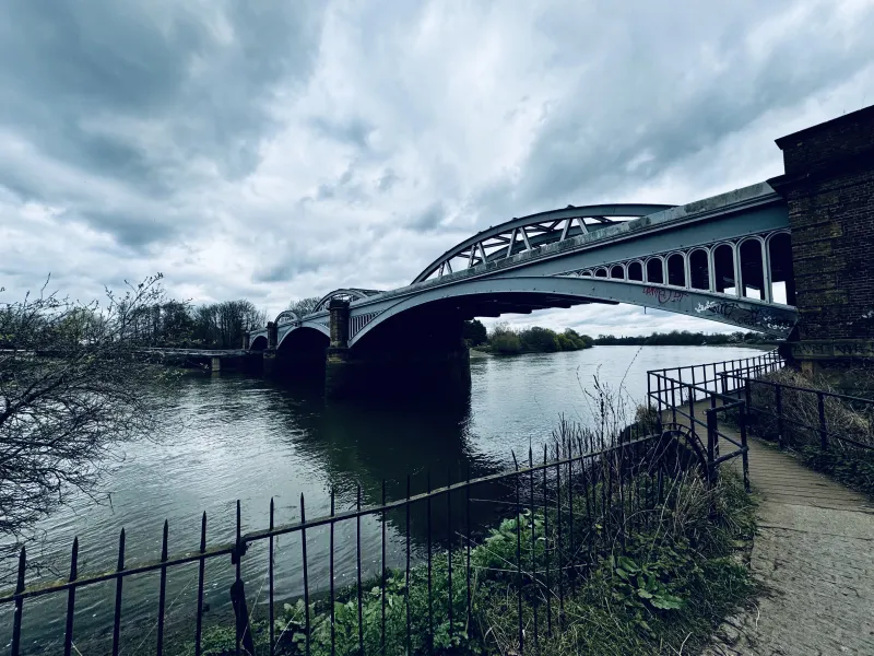 Barnes Bridge