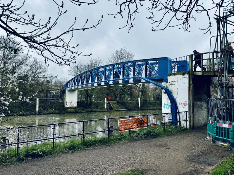 Teddington Lock Bridge